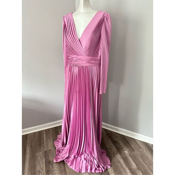 MAC DUGGAL PLEATED LONG SLEEVE V-NECK GOWN - Picture 6 of 10